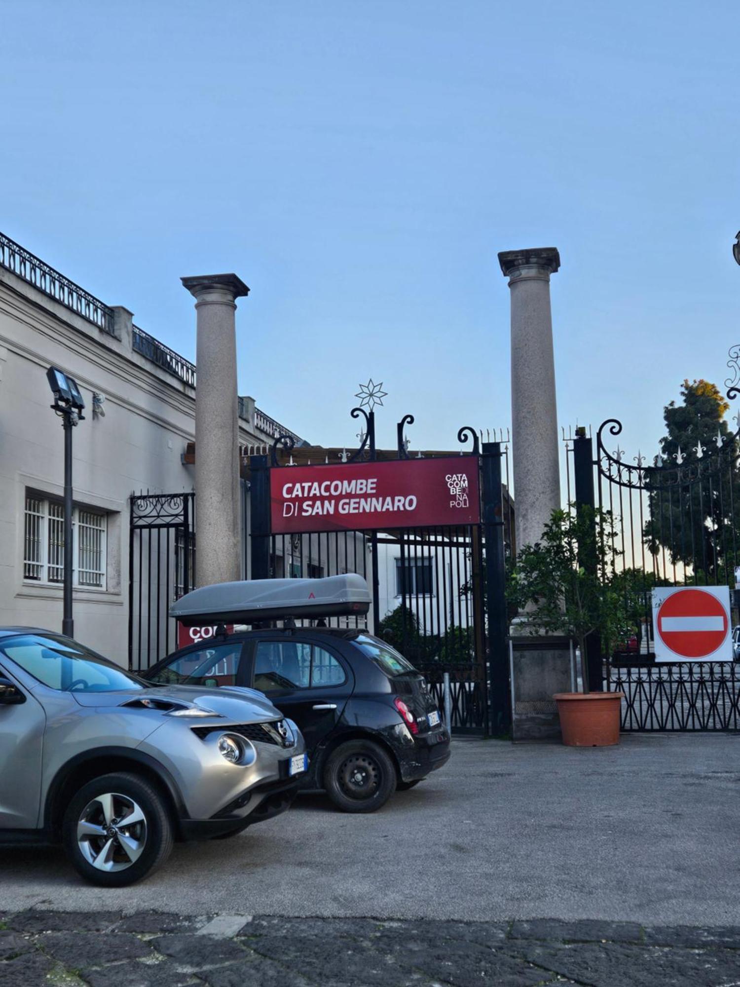 Casa Savoia Dream Apartment Naples Exterior photo